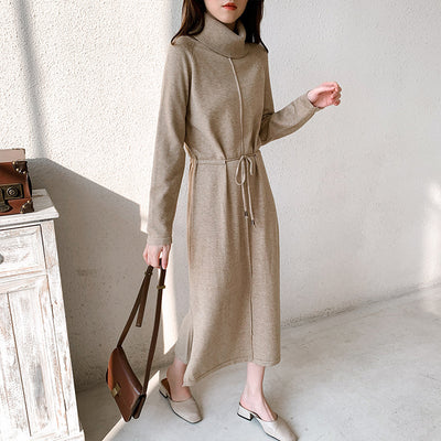 Knit dresses with straight waist